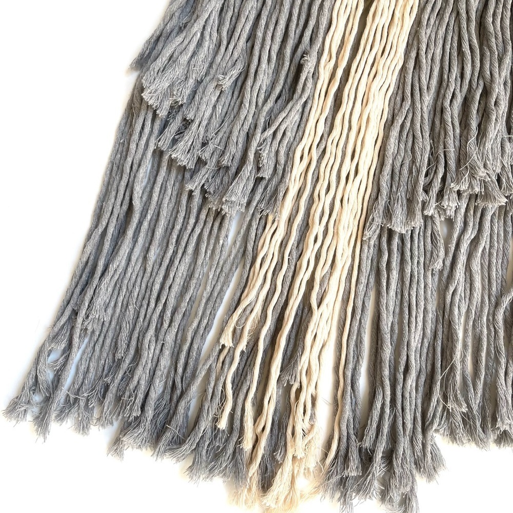 Boho yarn wall hanging home decor - Picture 4 of 7